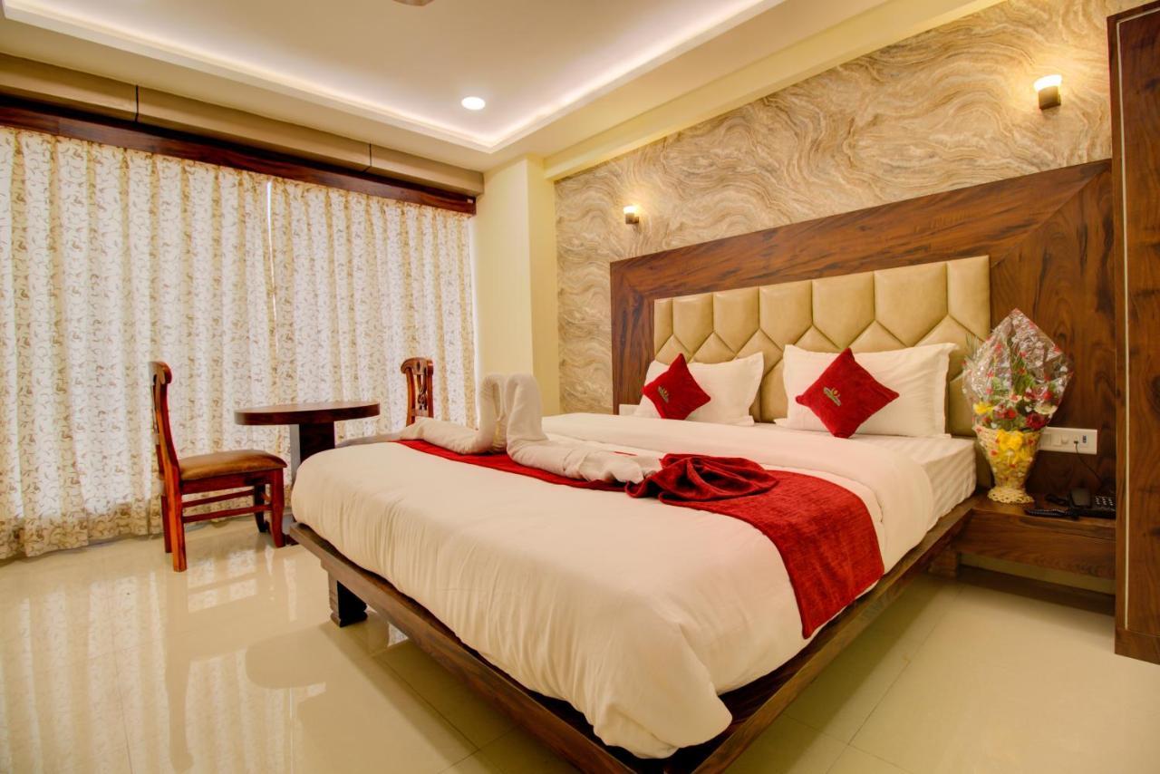 Hotel Samaira Residency,Dombivali Dive Exteriér fotografie