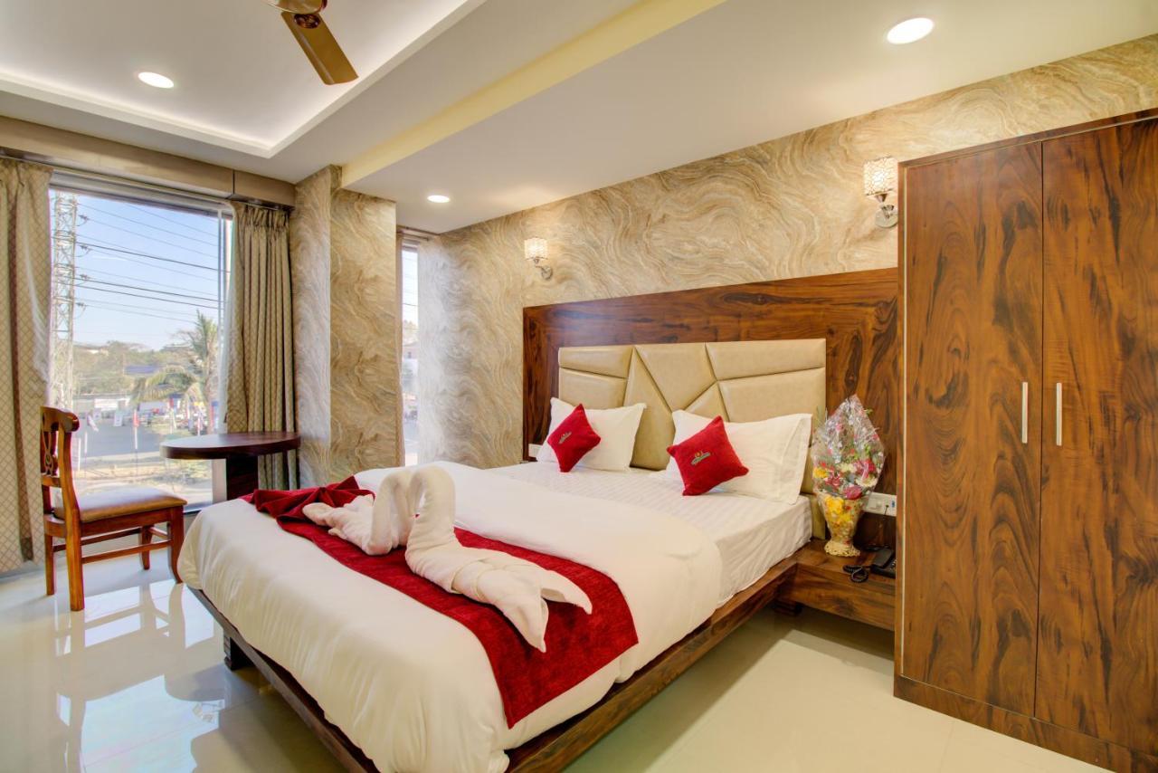 Hotel Samaira Residency,Dombivali Dive Exteriér fotografie